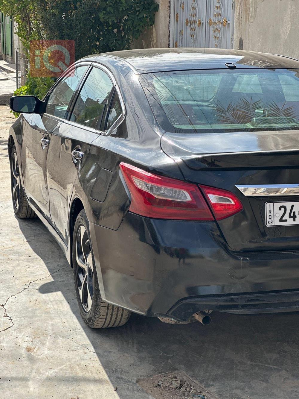Nissan Altima